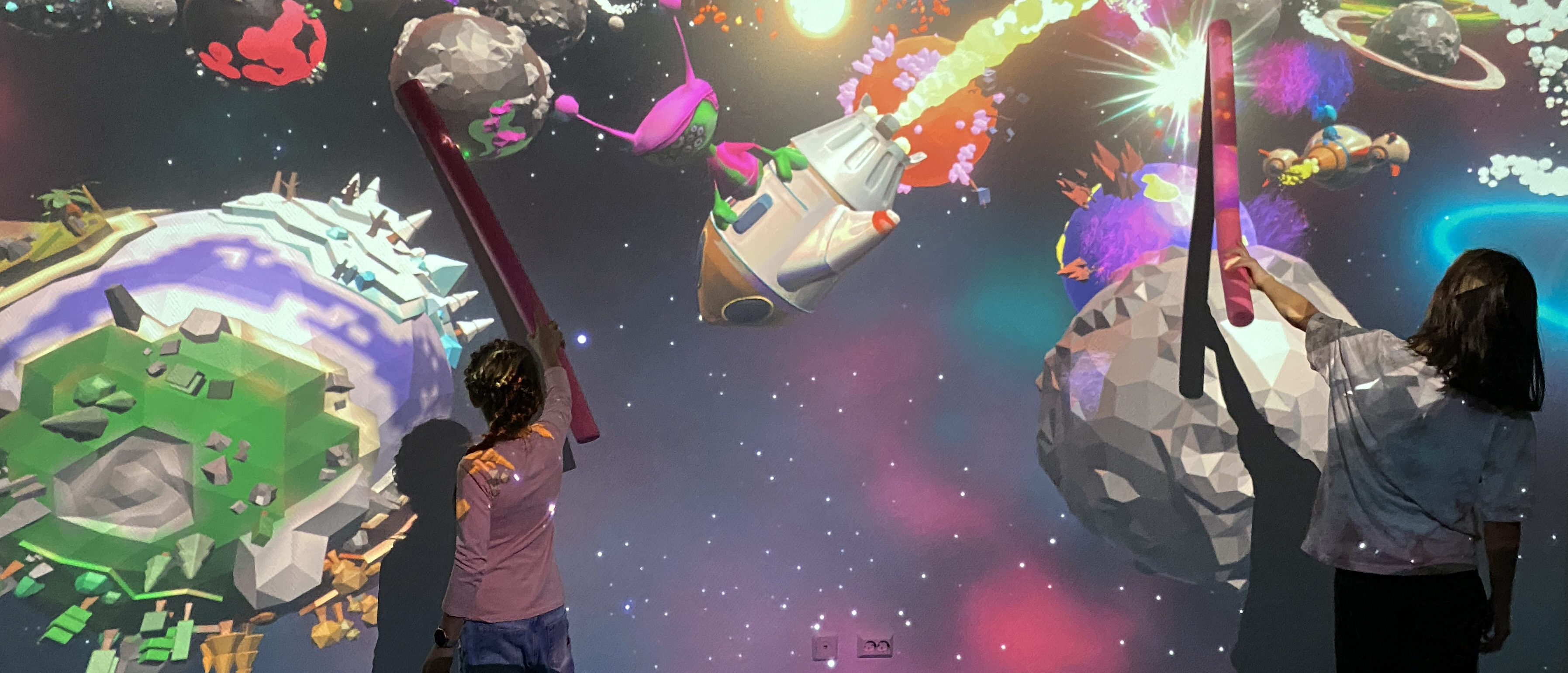 Interactive Wall "Coloring"