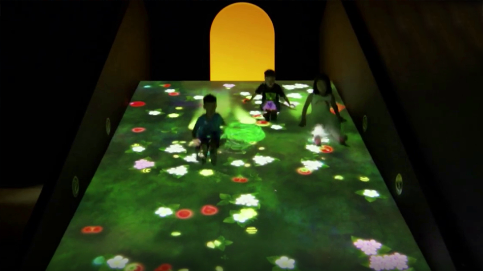 Аттракцион интерактивная горка